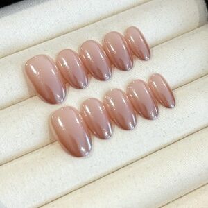 PRESS ON NAILS OMBRÉ